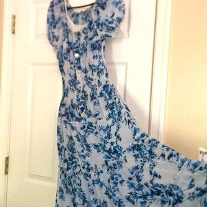 Long Floral dress blue white off the shoulder puffy short sleeves